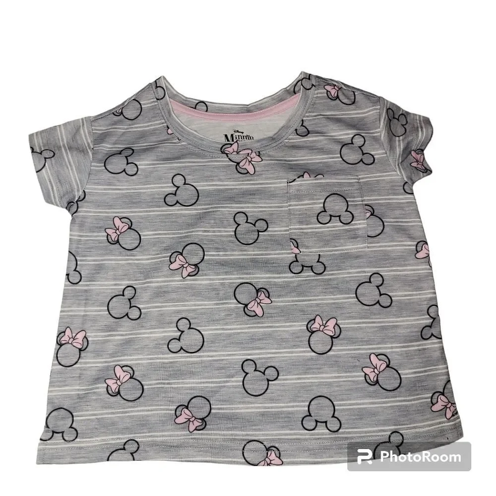 Minnie Mouse pj set size 4 T. ^